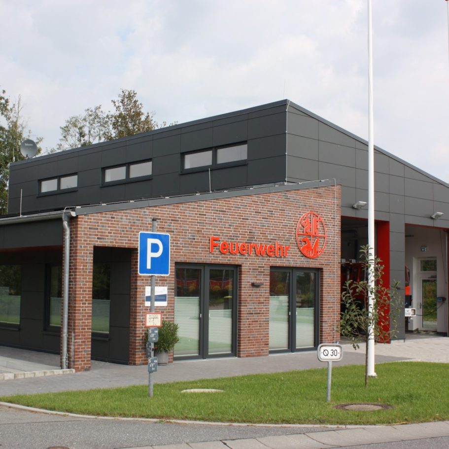 Neubau eines Feuerwehrhaus mit Fahrzeughalle
